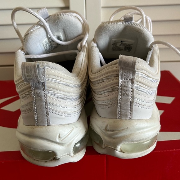 Nike Women's Size 7 Air Max 97 - Picture 9 of 9